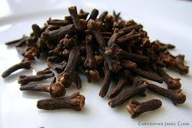 Loose Whole Cloves (per 10g)